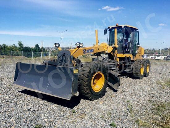 Автогрейдер XCMG GR165